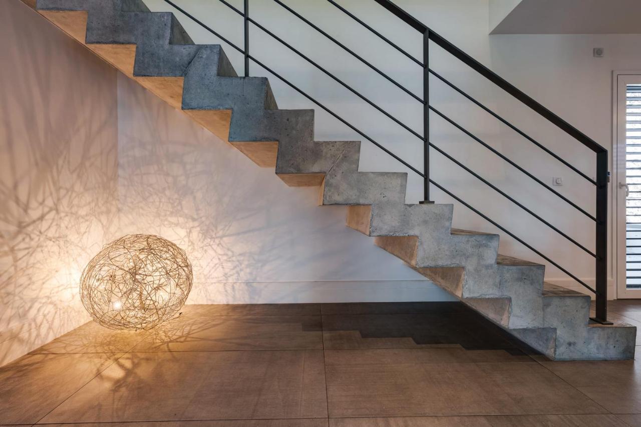 Le Kube - Appartements De Prestige Au Centre D'Annecy Zewnętrze zdjęcie