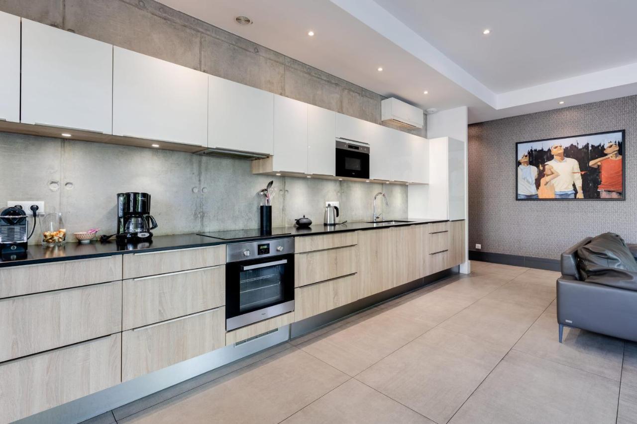 Le Kube - Appartements De Prestige Au Centre D'Annecy Zewnętrze zdjęcie